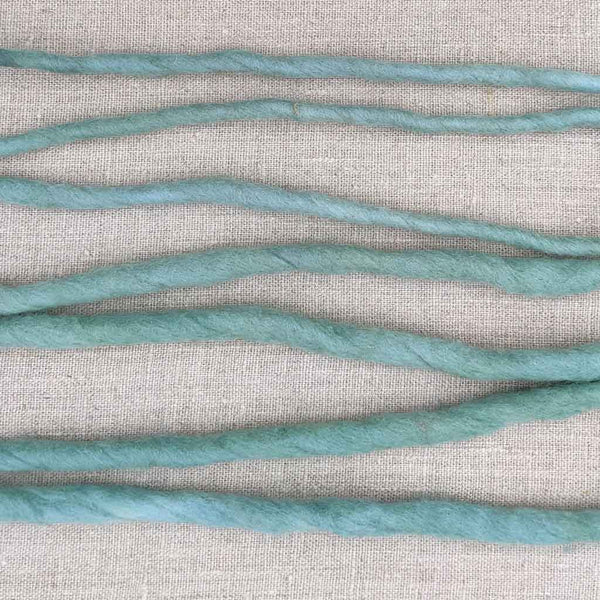 bulky yarn teal