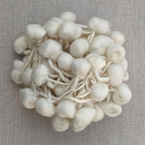pompom garland white